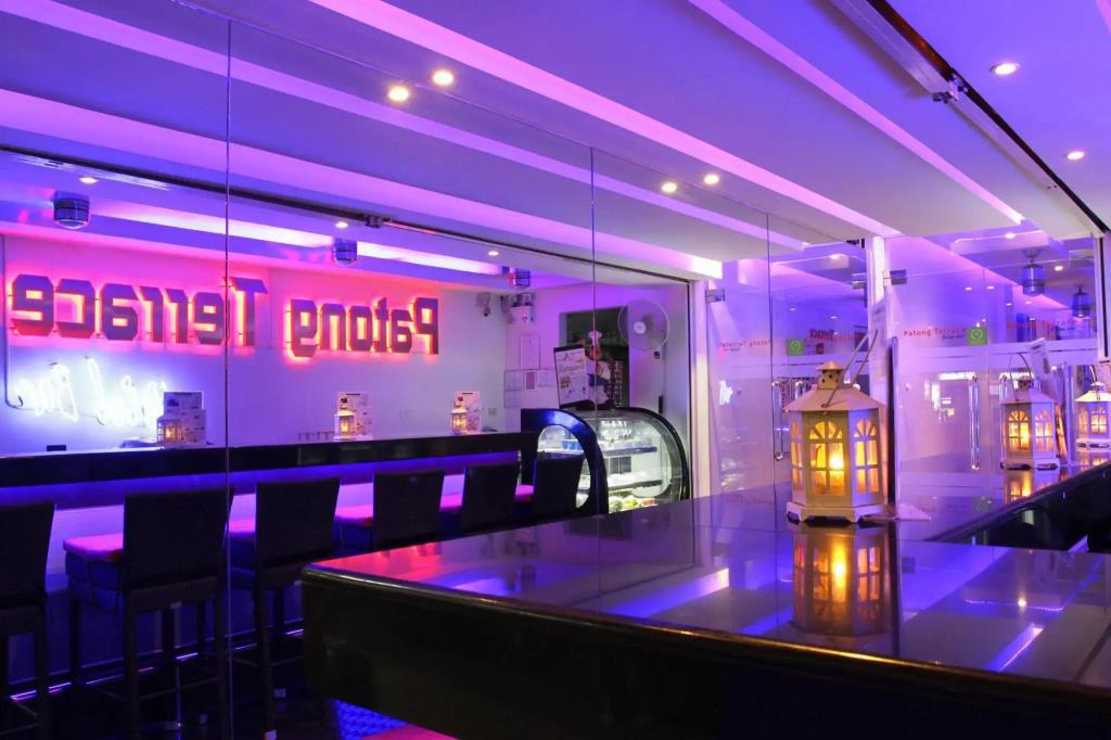 Patong Terrace 3*