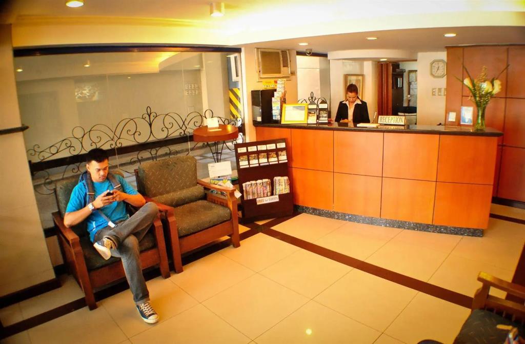 Fersal Hotel Manila 3*