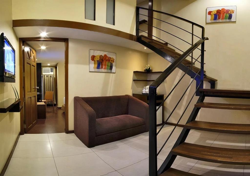 Fersal Hotel Kalayaan 3*