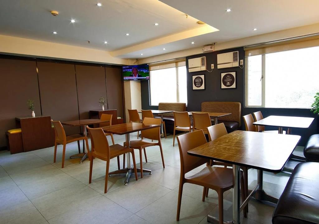 Fersal Hotel Kalayaan 3*