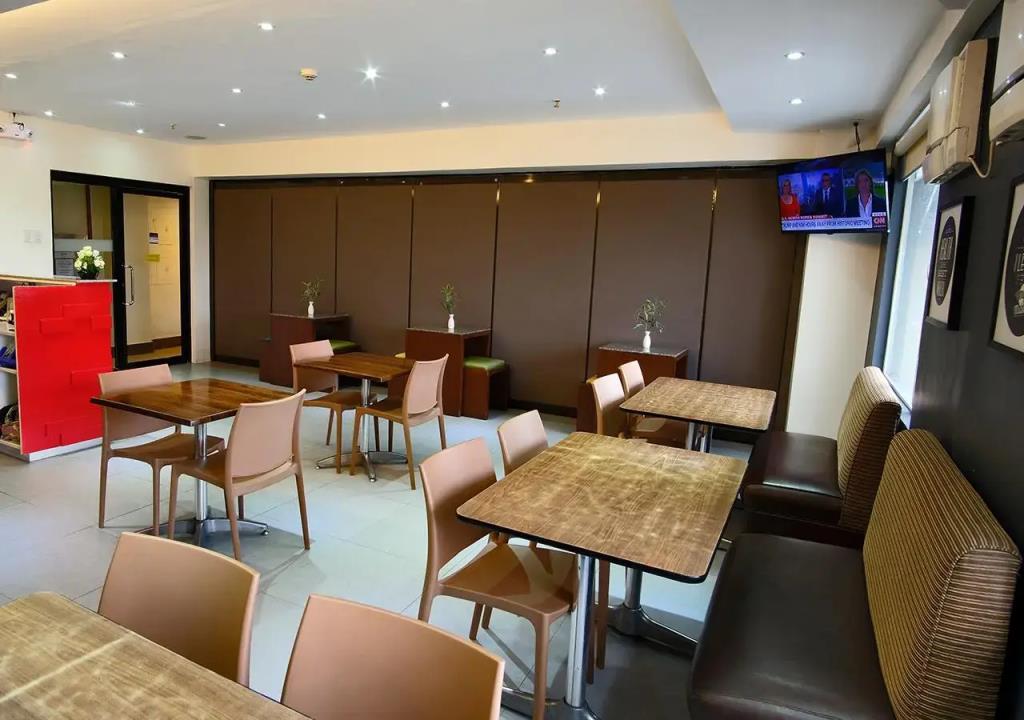 Fersal Hotel Kalayaan 3*