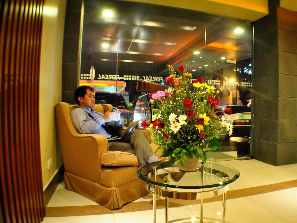 Fersal Hotel Kalayaan 3*