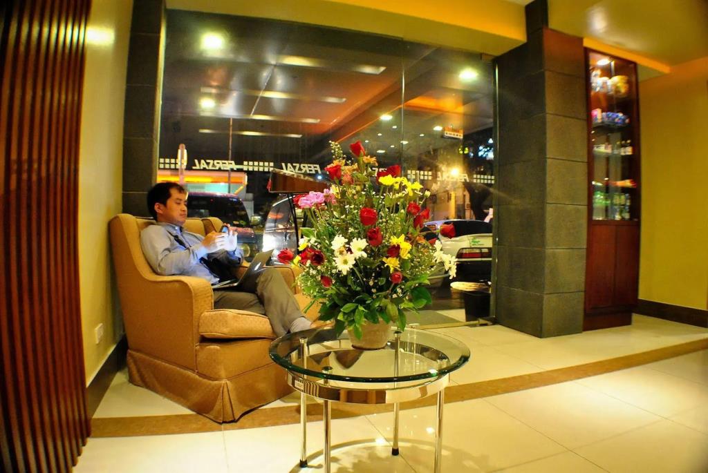 Fersal Hotel Kalayaan 3*