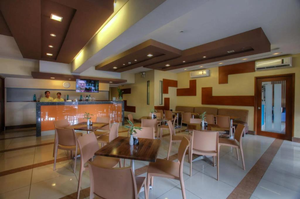 Fersal Hotel Kalayaan 3*
