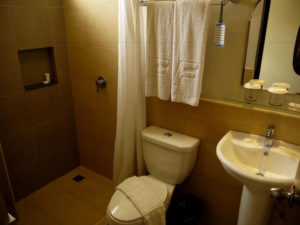 Fersal Hotel Kalayaan 3*