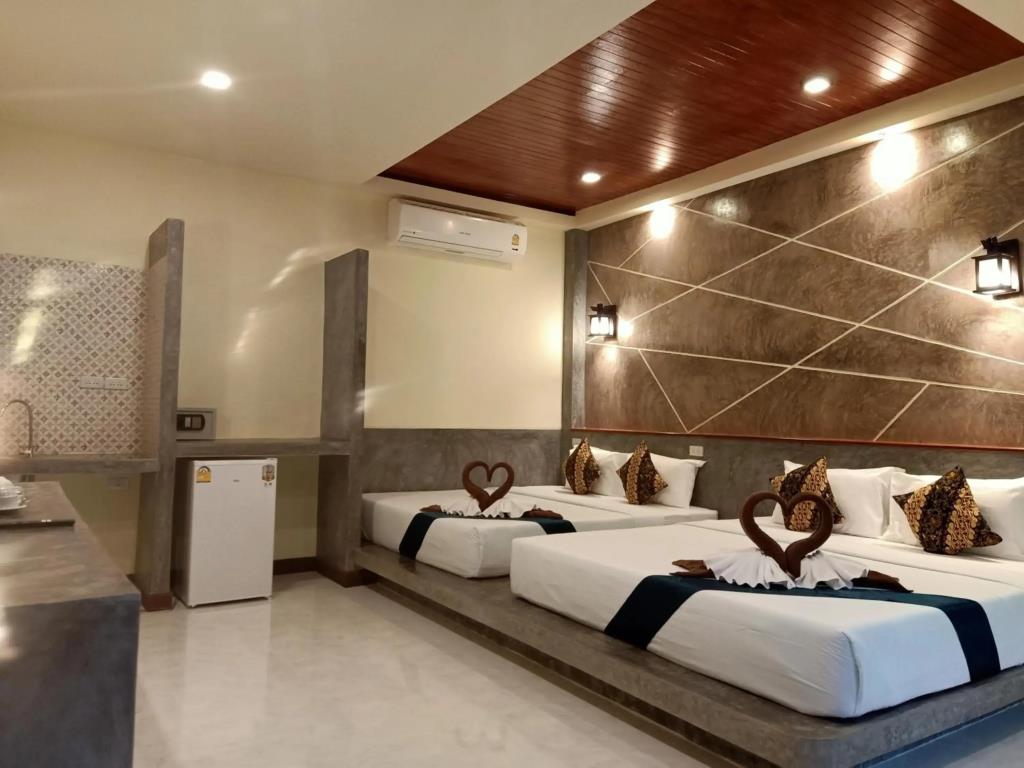 Lanta Pearl Beach Resort 3*
