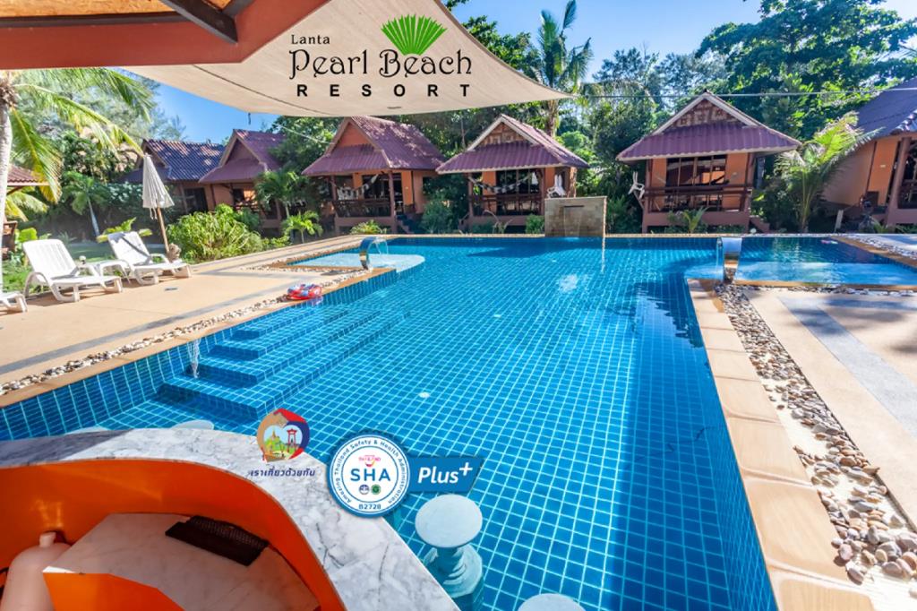 Lanta Pearl Beach Resort 3*