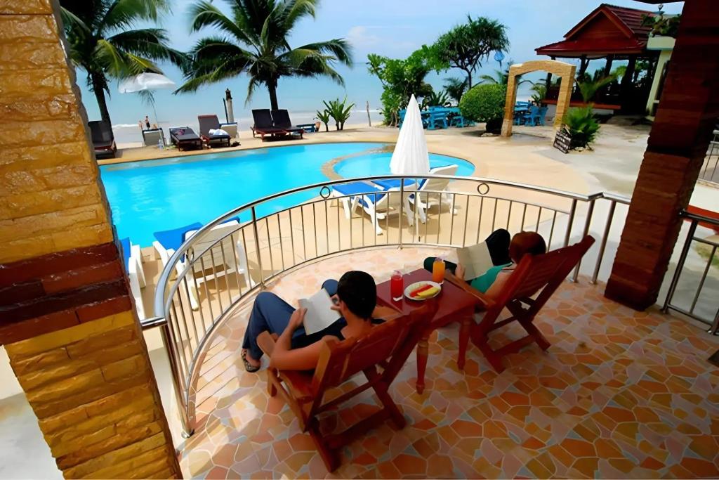 Lanta Paradise Beach Resort 3*