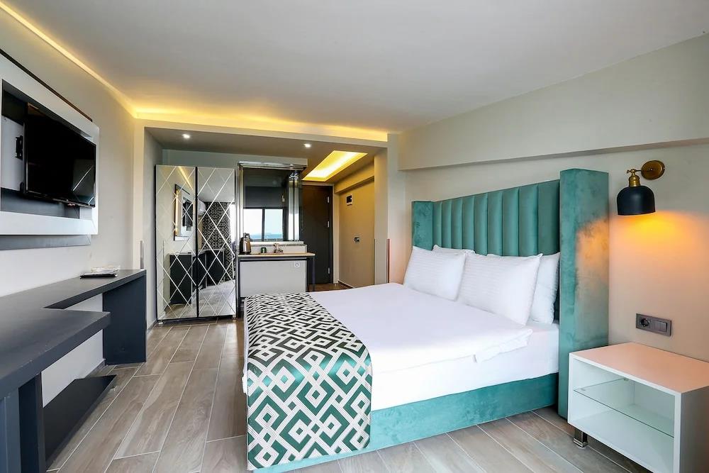 Urla Pera Hotel 0*