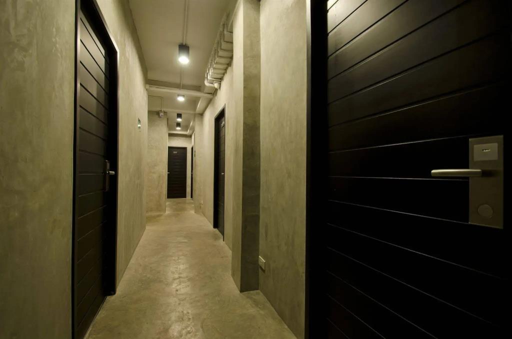 DI Place Hotel 3*