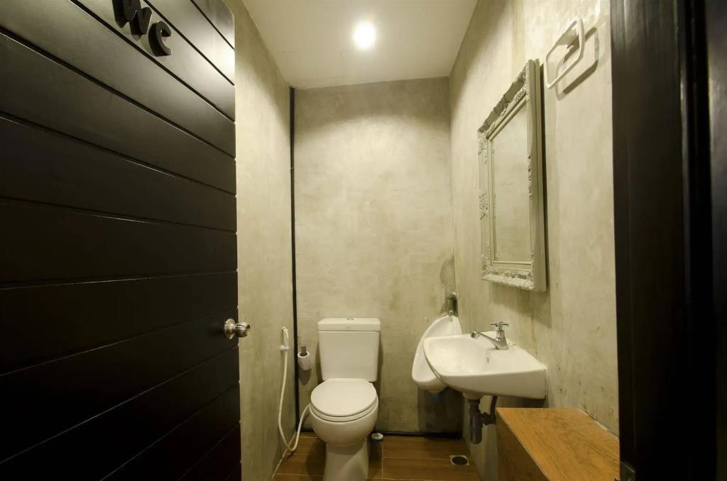 DI Place Hotel 3*