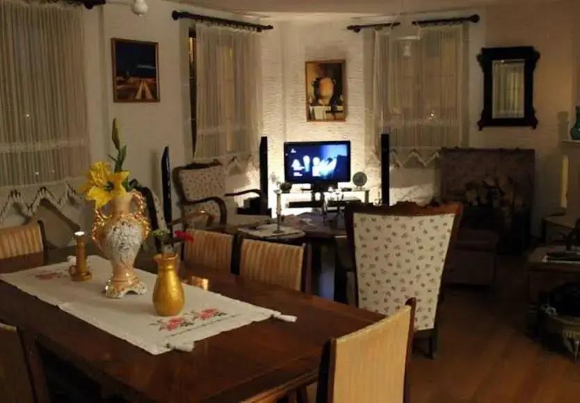 Bizim Ev Hotel 0*