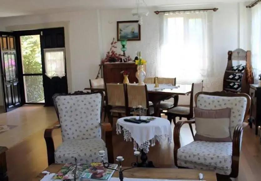 Bizim Ev Hotel 0*