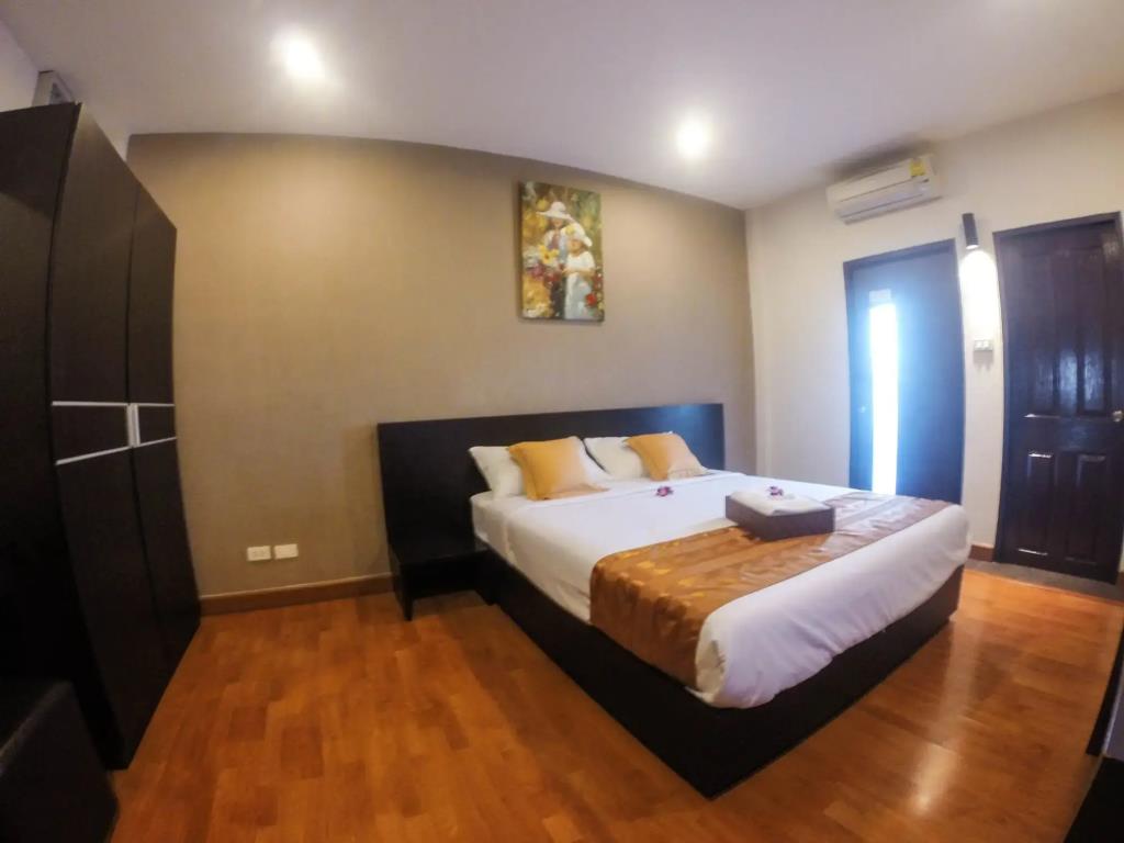 Collection O Khaosan Park 3*