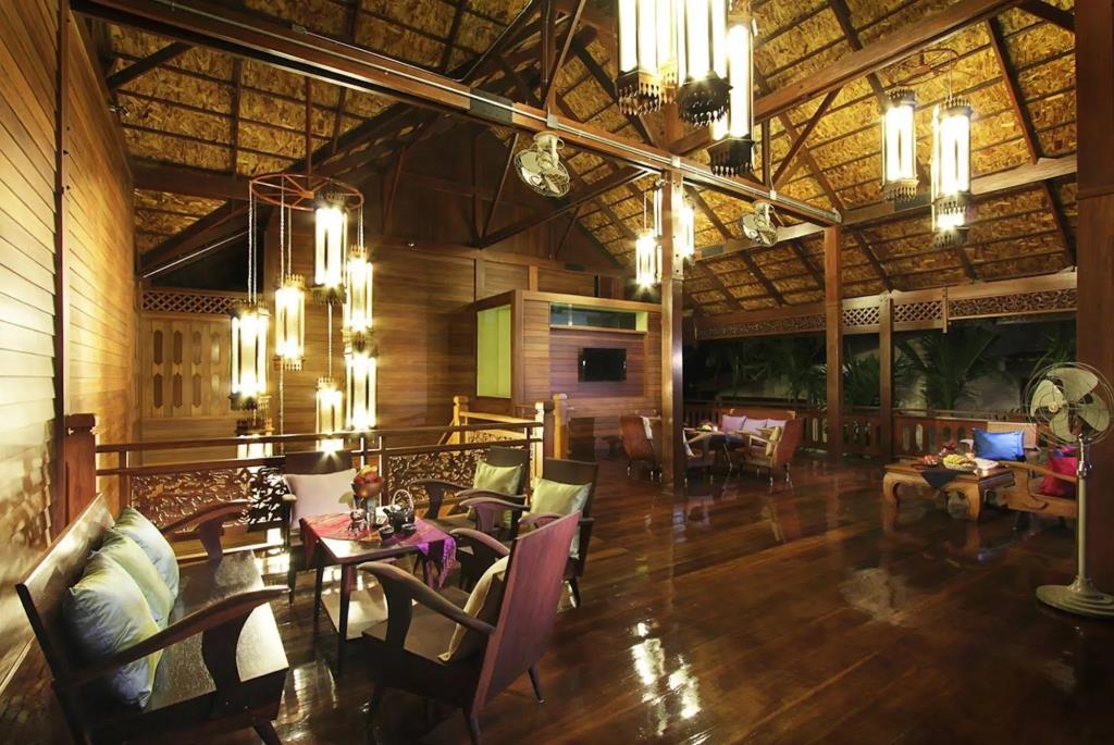 Baan U Sabai Boutique House 3*