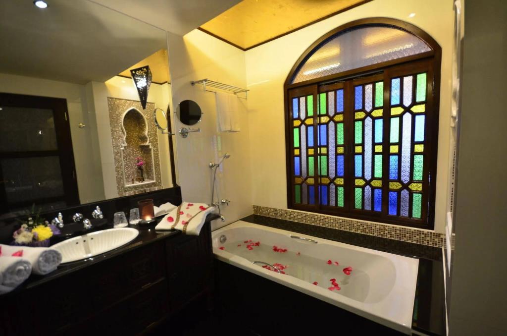 Sheik Istana Hotel Chiangmai 3*
