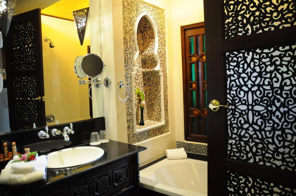 Sheik Istana Hotel Chiangmai 3*