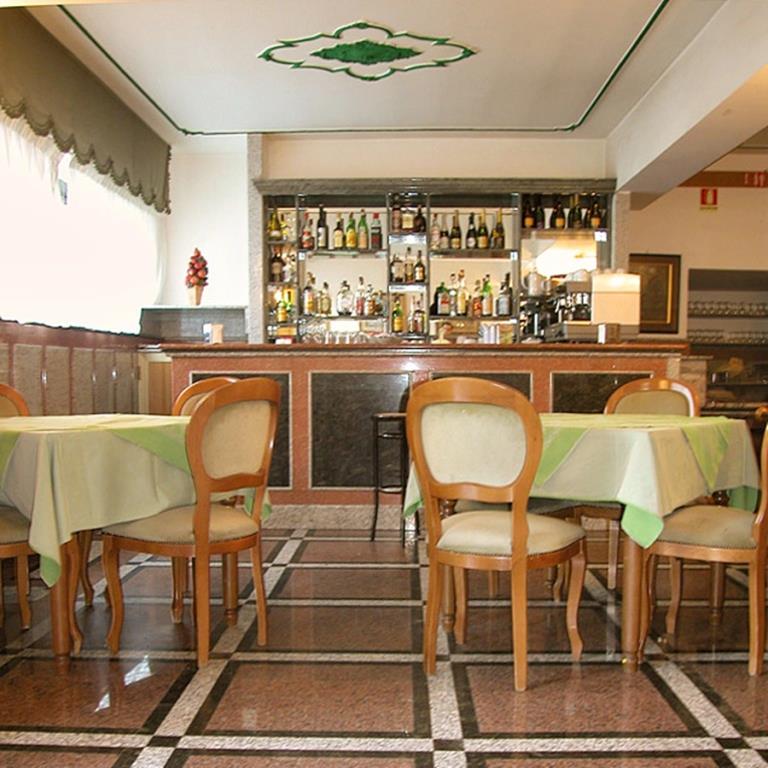 Hotel President 4*