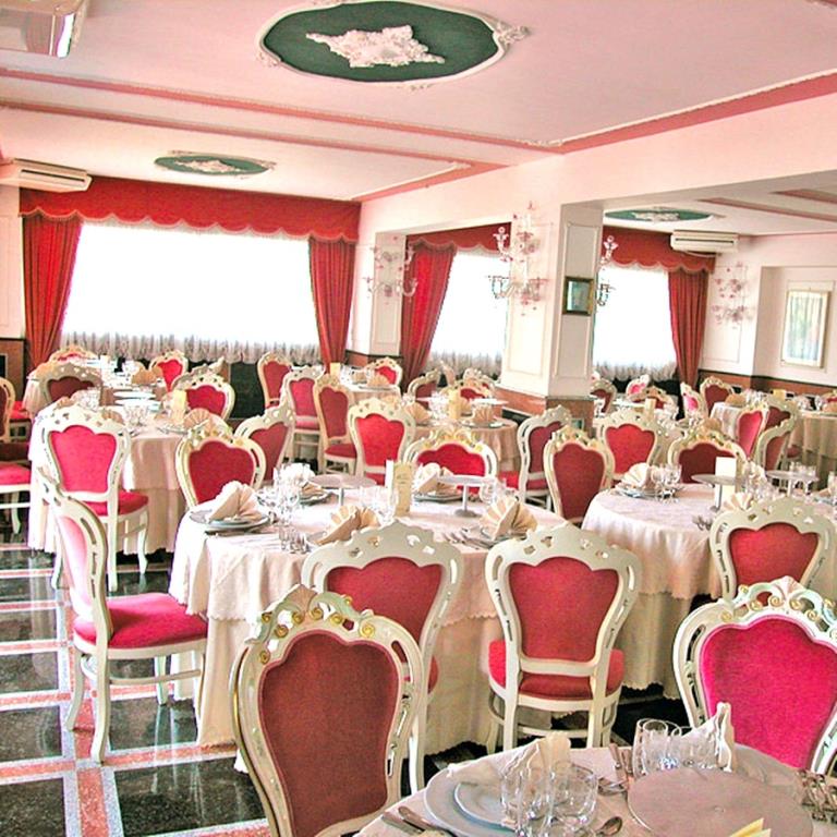 Hotel President 4*