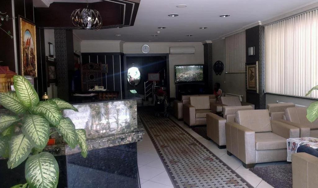 Hotel Nayla 0*