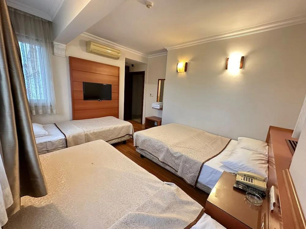 Hotel Nayla 0*