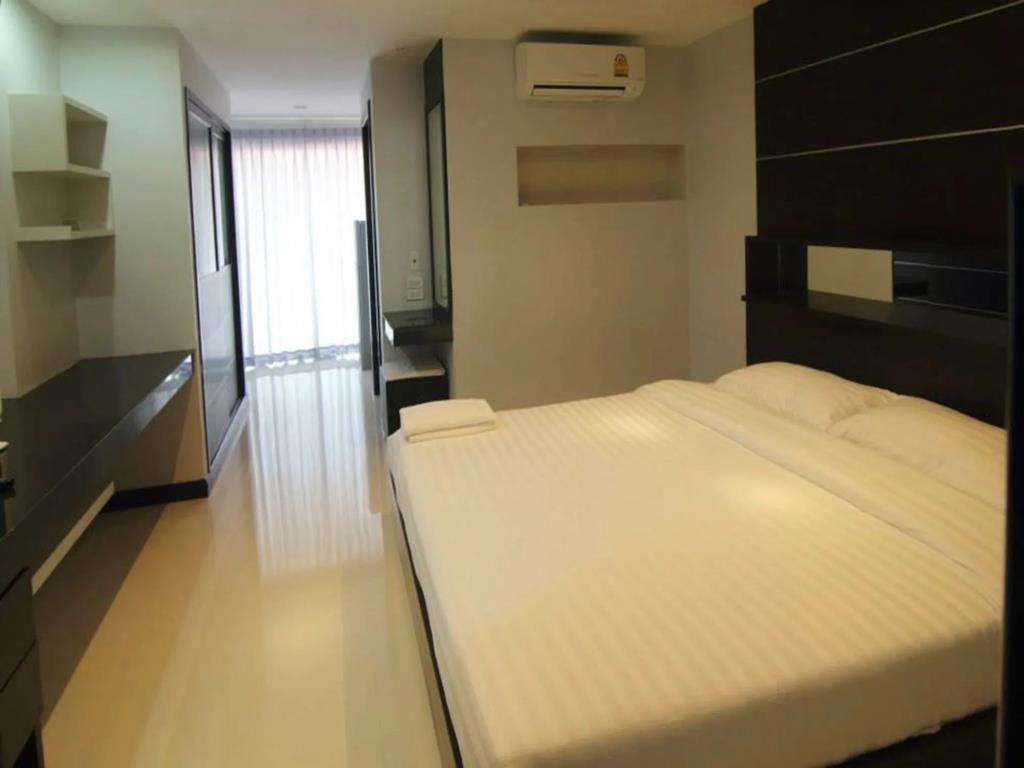 Smith Residence 3*
