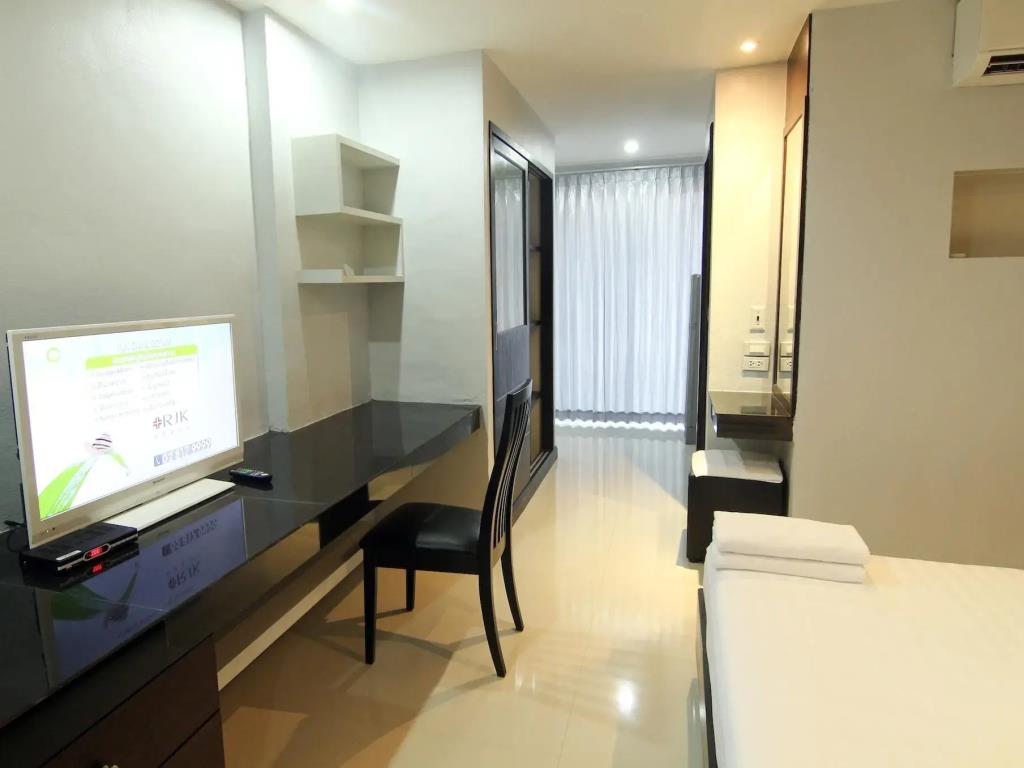 Smith Residence 3*