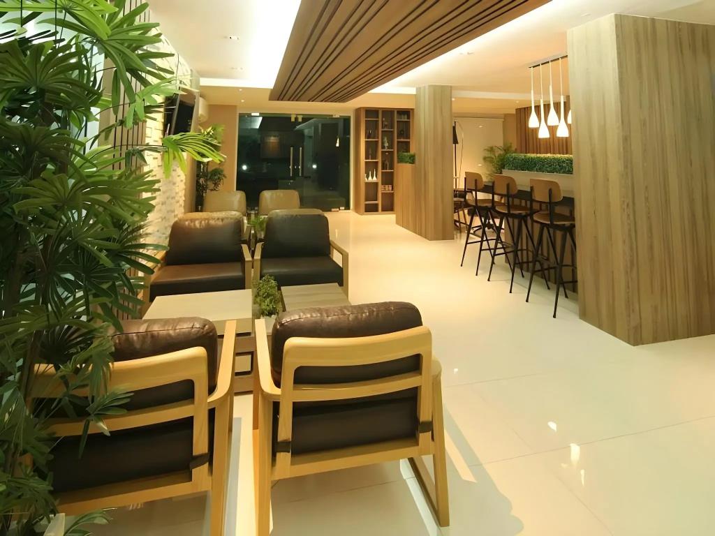 Smith Residence 3*