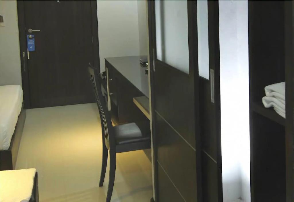 Smith Residence 3*