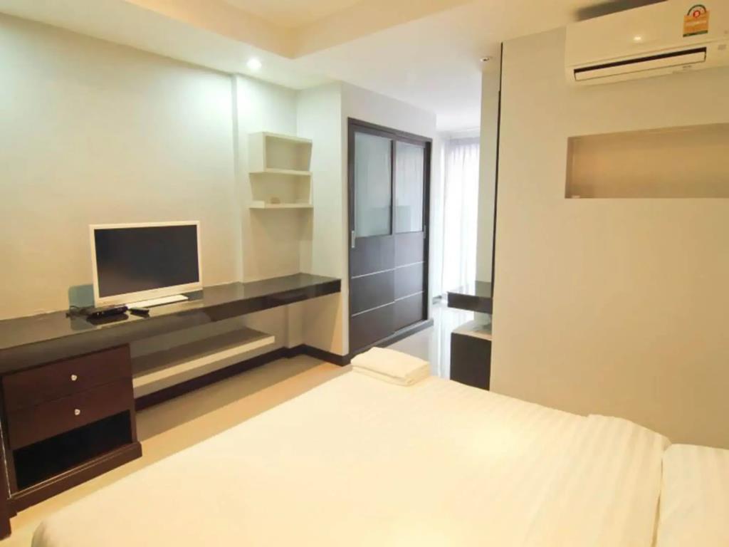 Smith Residence 3*