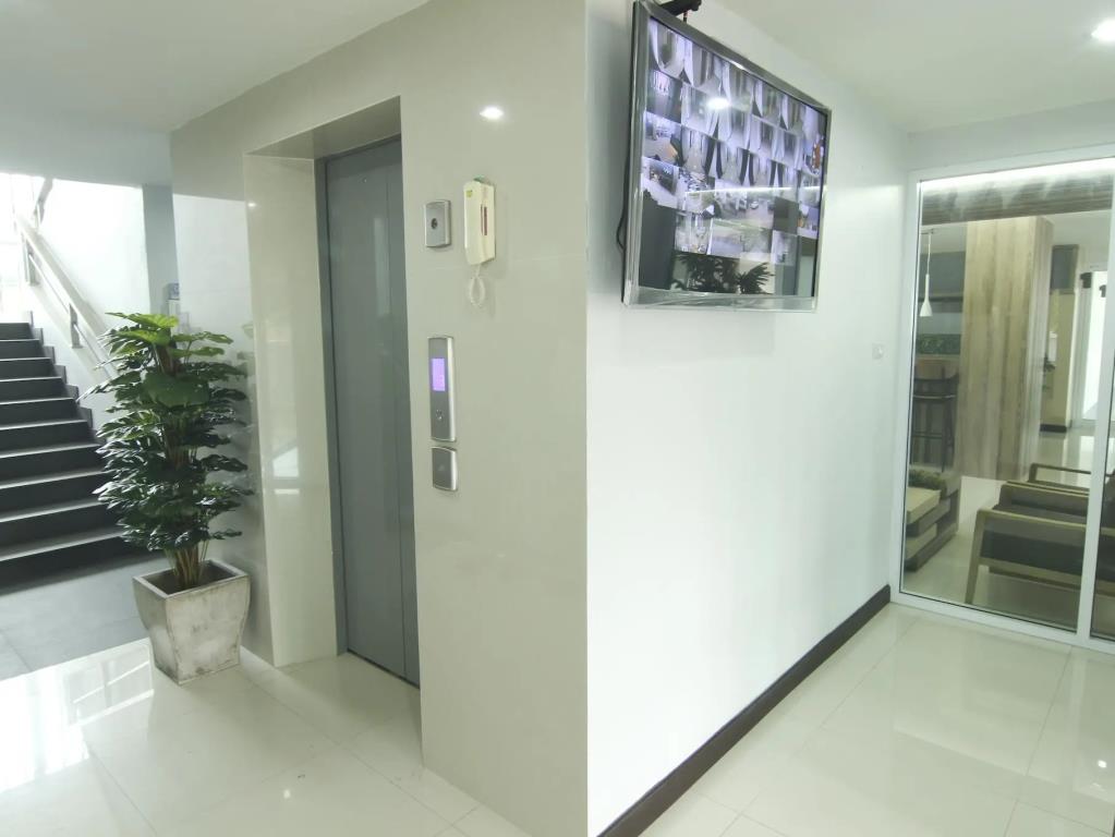 Smith Residence 3*