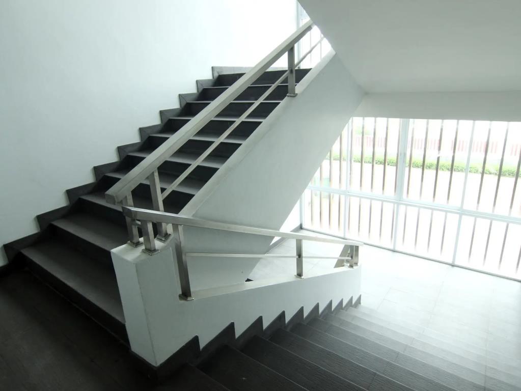 Smith Residence 3*