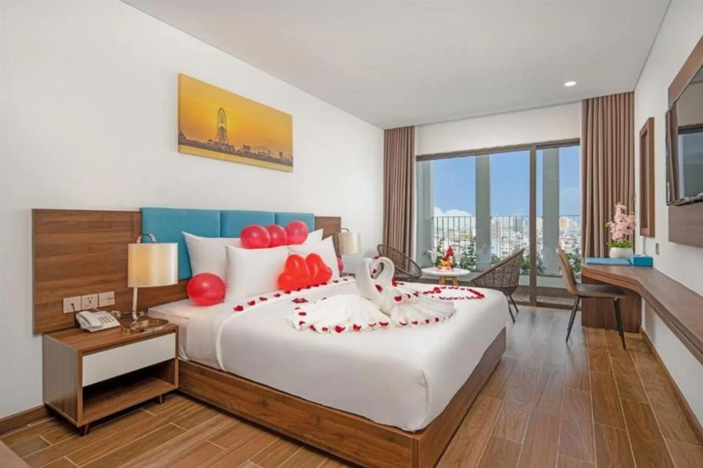 Gold Plaza Hotel Da Nang 4*