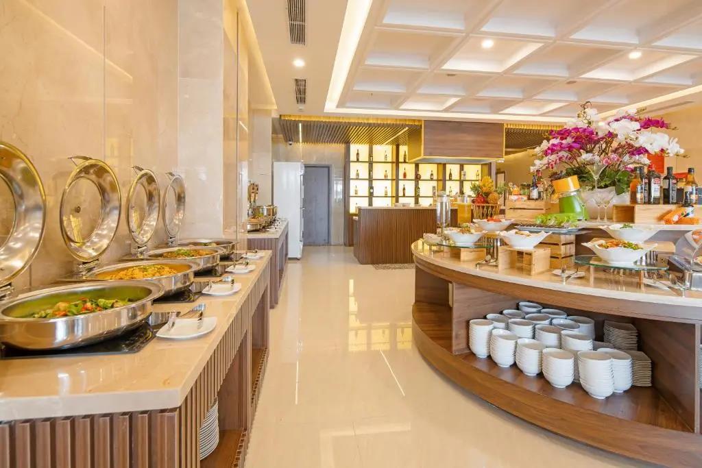 Gold Plaza Hotel Da Nang 4*