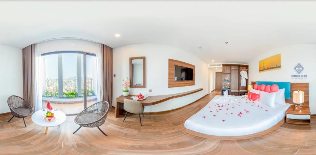 Gold Plaza Hotel Da Nang 4*