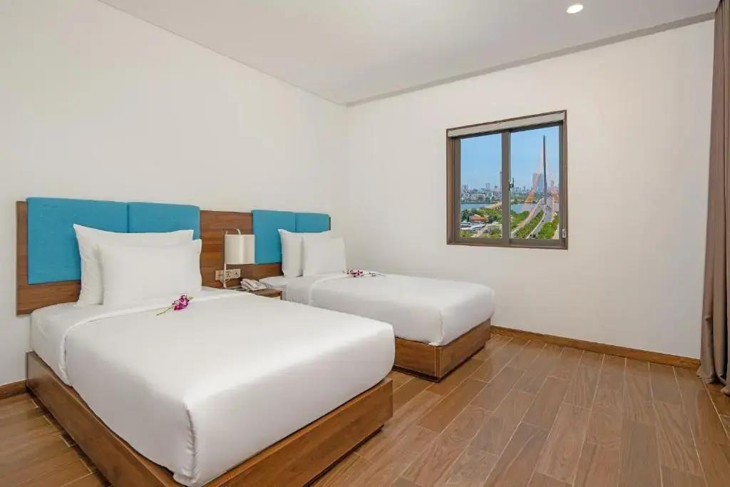 Gold Plaza Hotel Da Nang 4*