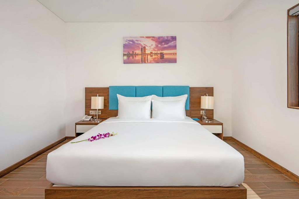 Gold Plaza Hotel Da Nang 4*