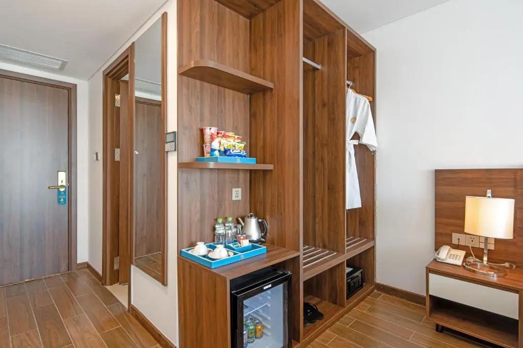 Gold Plaza Hotel Da Nang 4*
