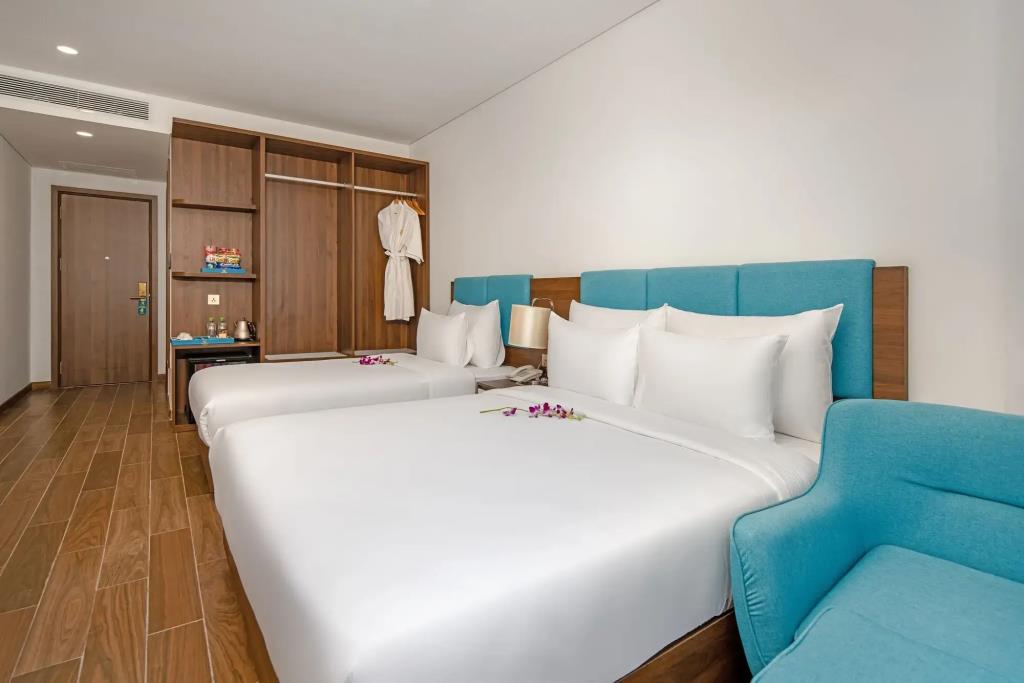 Gold Plaza Hotel Da Nang 4*