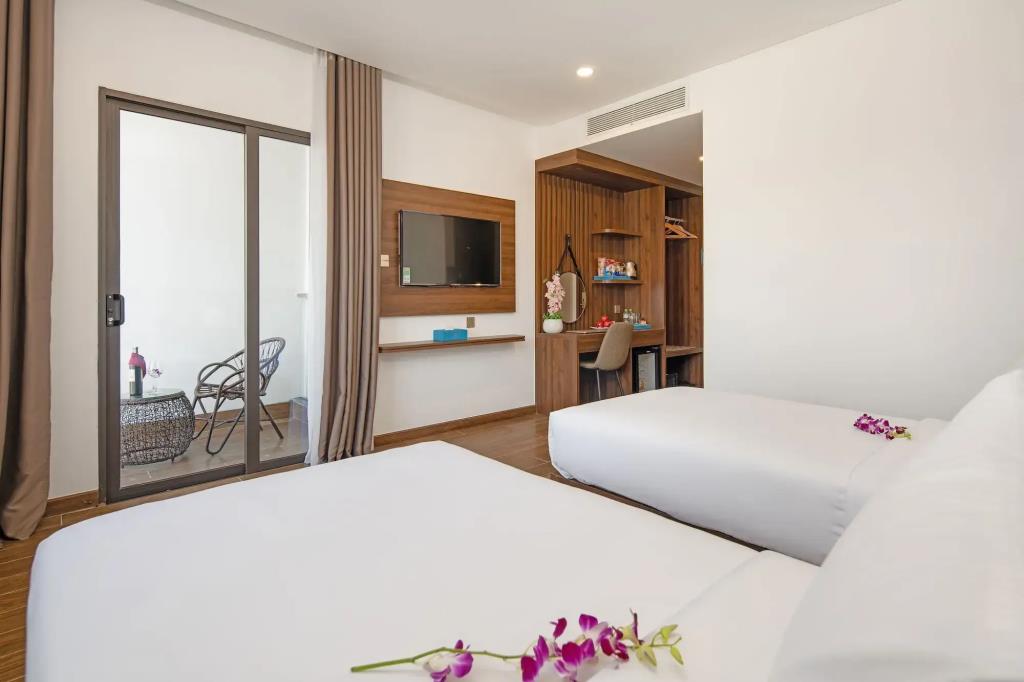 Gold Plaza Hotel Da Nang 4*