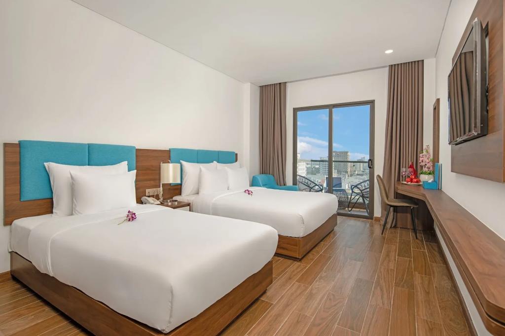 Gold Plaza Hotel Da Nang 4*