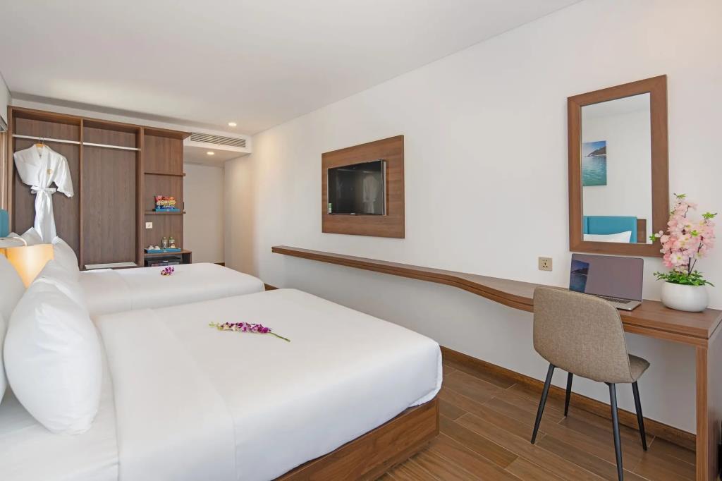 Gold Plaza Hotel Da Nang 4*