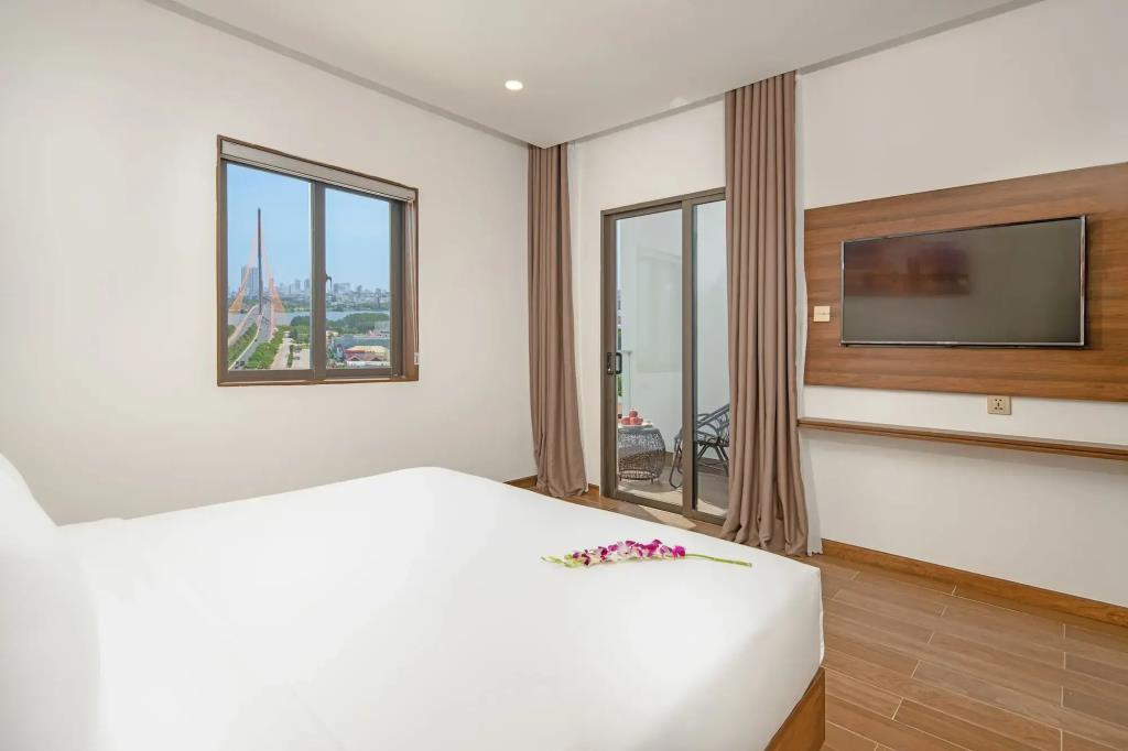 Gold Plaza Hotel Da Nang 4*