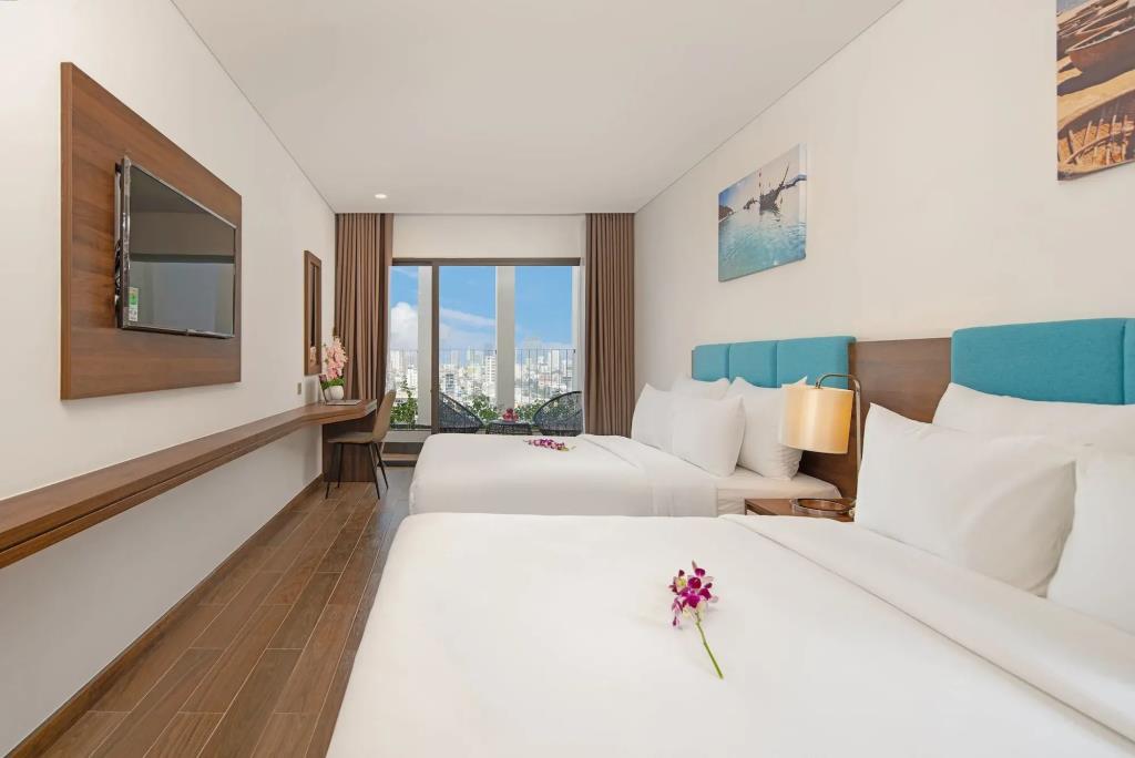 Gold Plaza Hotel Da Nang 4*