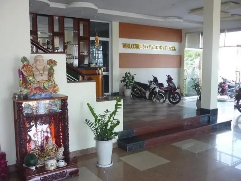 Waikiki Hotel 2*