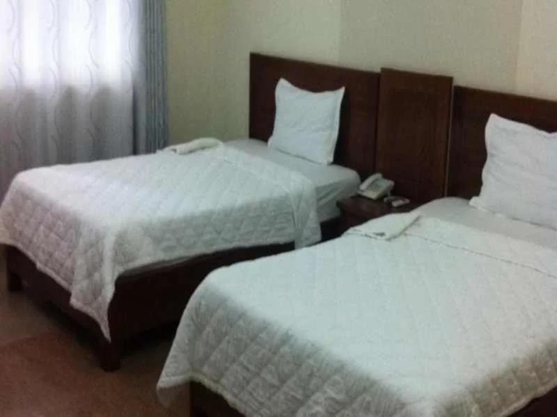 Waikiki Hotel 2*