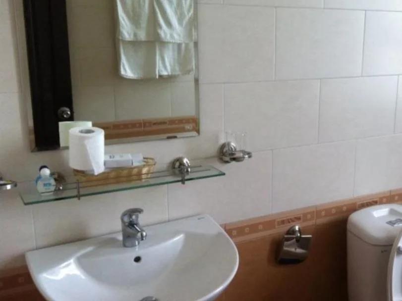 Waikiki Hotel 2*
