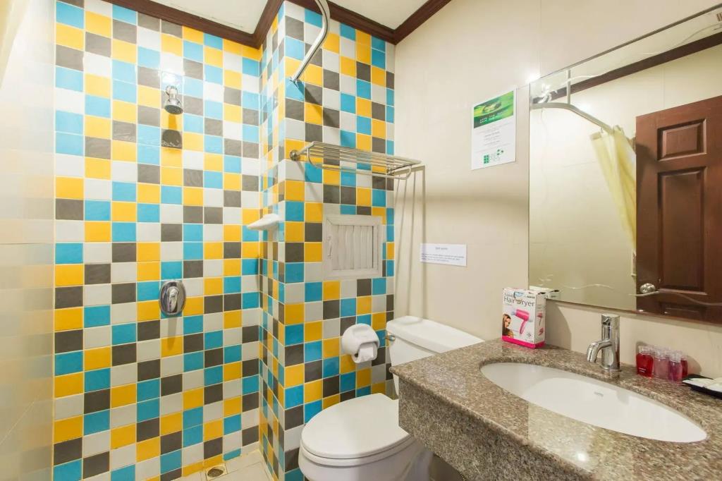 Marina Boutique Suites Guesthouse 3*