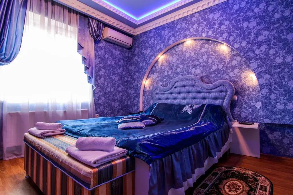 Lyuks Hotel 3*