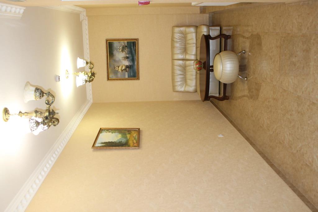 Lyuks Hotel 3*